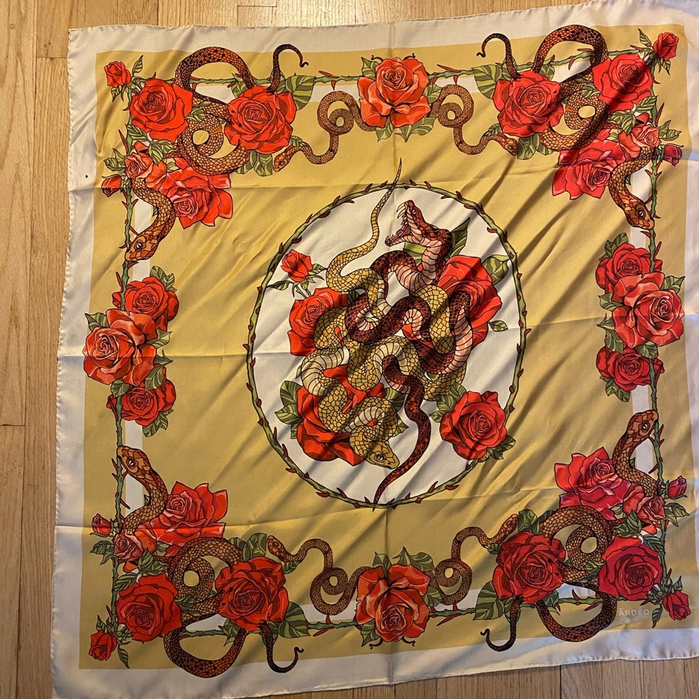Ardeo Rose Garden Silk Scarf